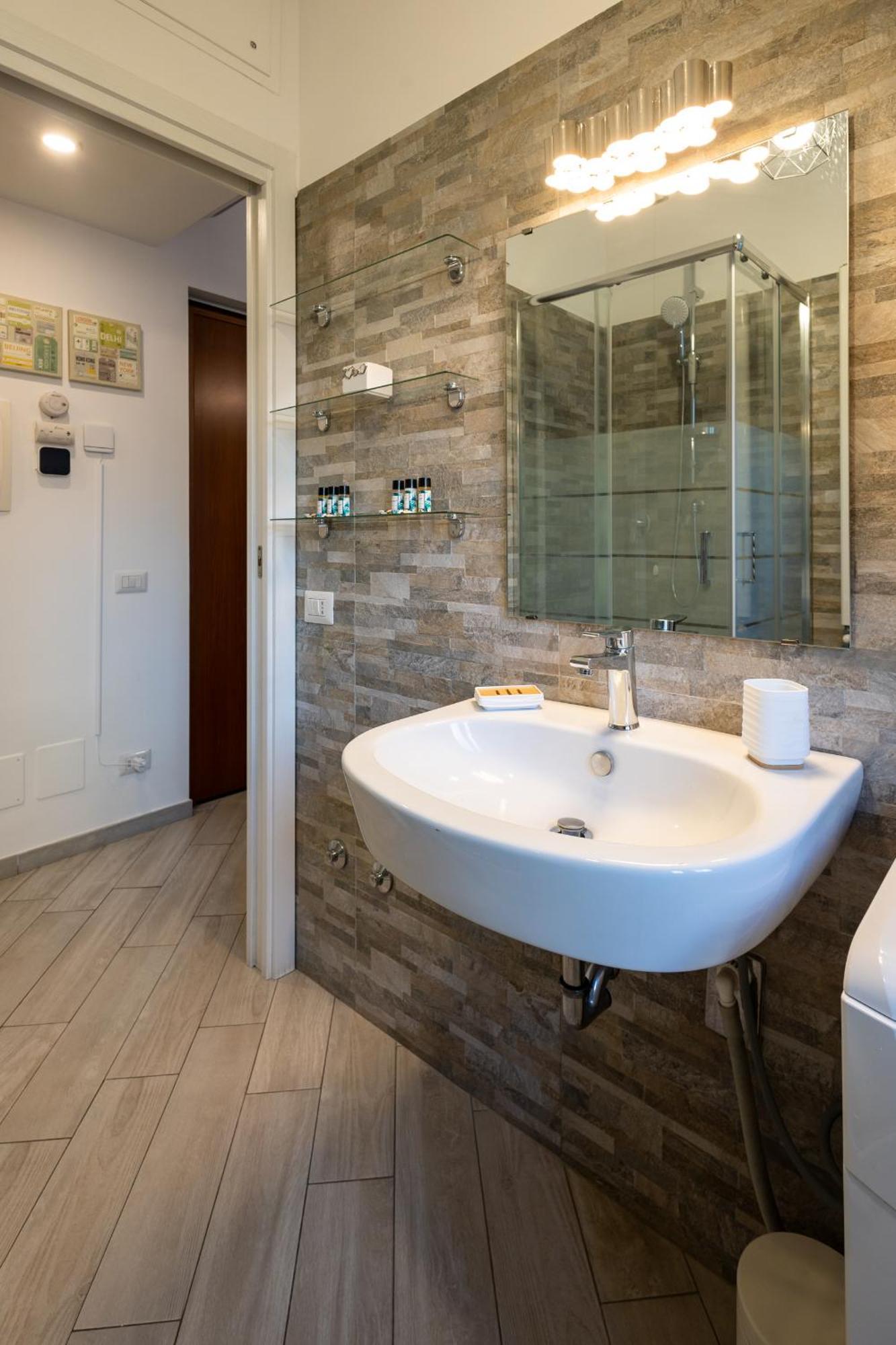 Ottoboni Apartment, 4 Persone, Balcone, Wi-Fi, Stazione Tiburtina 로마 외부 사진